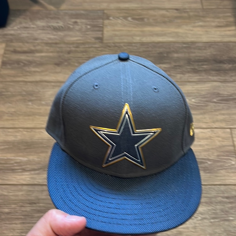 New Era Dallas Cowboys Fitted “Gold Edition”